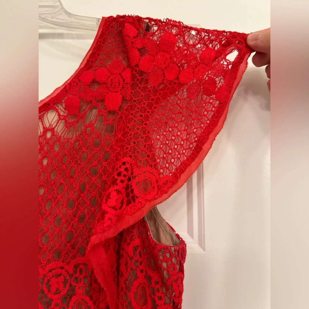 BCBGMaxAzaria Renata Red‎ Dress - Picture 5 of 14